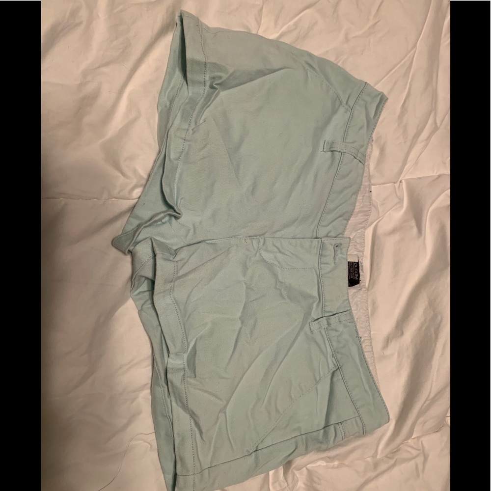 Lot of 7 Volcom size 5 shorts